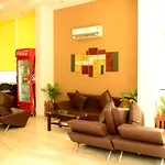 Vista Rooms At Pune Station